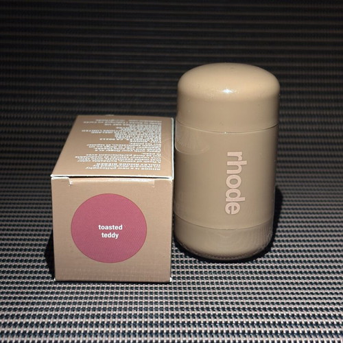 Rhode Pocket Blush Toasted Teddy new unused