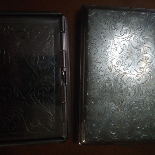 Tobacco cases used, set of 2 for tobacco and cigarettes
