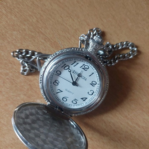 Vintage Zhongfa silver pocket watch used, quartz mechanism