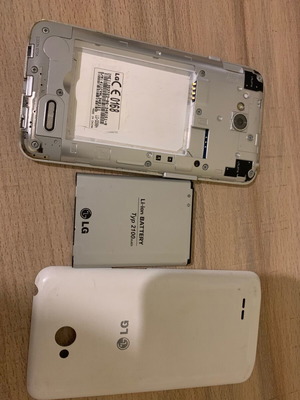Lg L65 D280n used, white, not working for parts