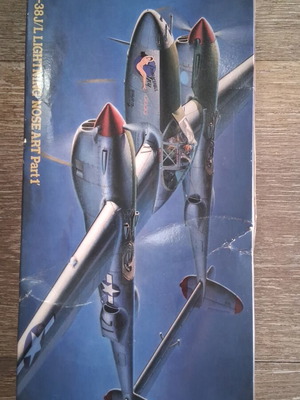 Hasegawa WW2 plastic model P-38J Lightning 1/72 scale