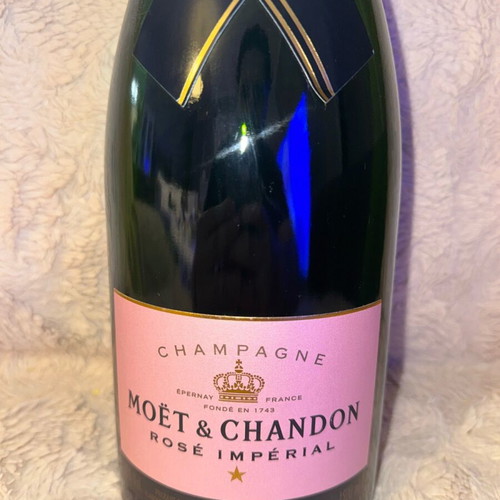 Moet Rose decorative bottle 1.5L used