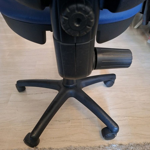 Office chair like new