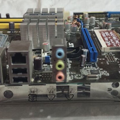ASUS P5N-E SLI LGA775 motherboard used