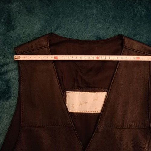 Red Valentino women's leather vest size S like new black