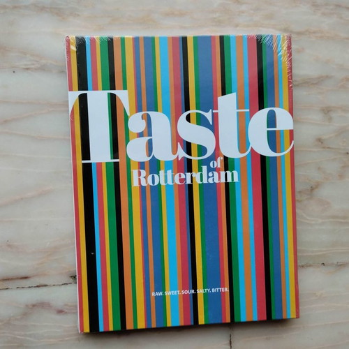 Taste of Rotterdam 2021 book new, volume with recipes from 41 countries