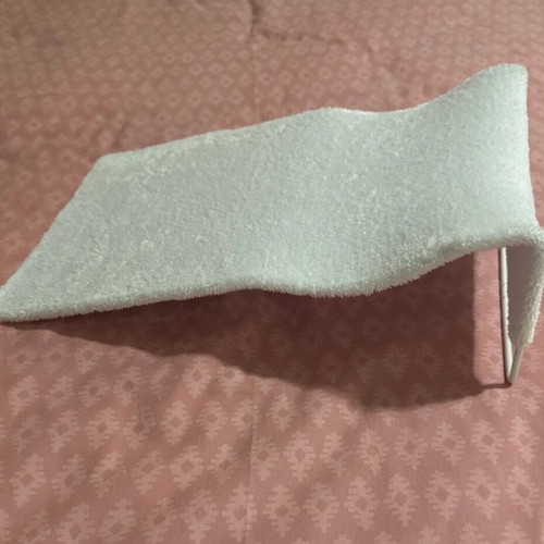 Baby bath support frame like new