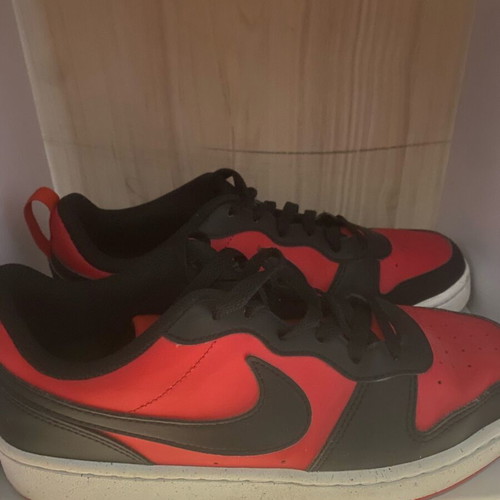 nikes man shoes