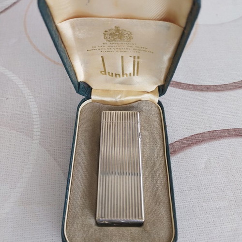 Dunhill silver lighter like new with box