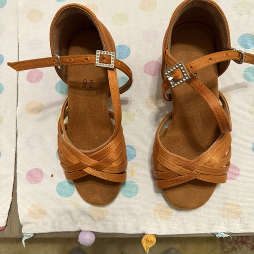 Dance shoes size 26 like new, brown and gold