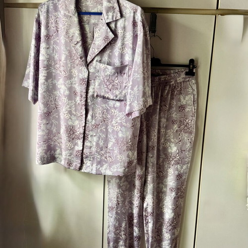 Zara satin shirt and pants set like new, pink and purple