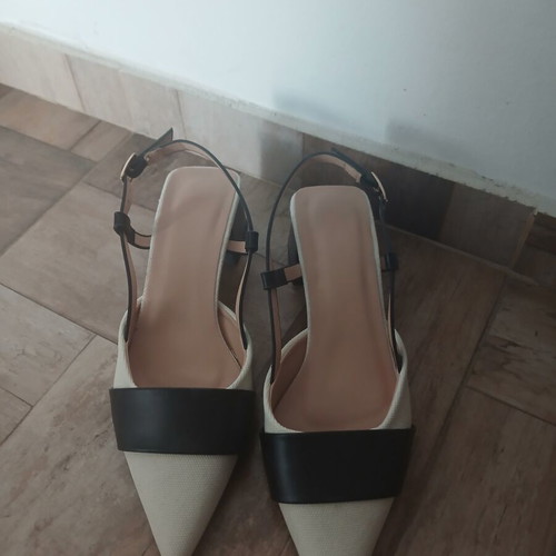 Low heel women's shoes size 37, black and beige