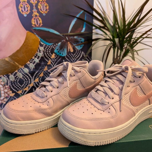 Nike Air Force 1 size 36.5 like new pink