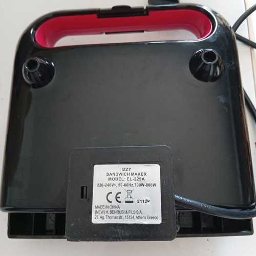 Izzy Milano EL-225A sandwich maker used with plate wear
