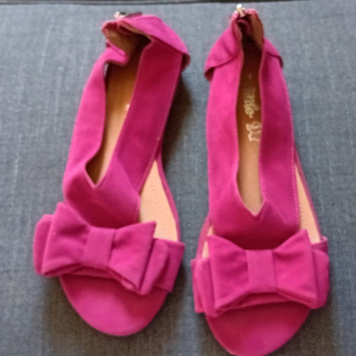 Verde pink fuchsia suede/leather sandals like new size 38