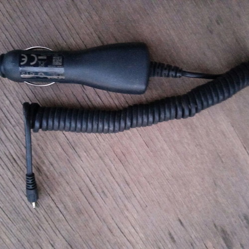 Nokia DC4 Car Charger like new