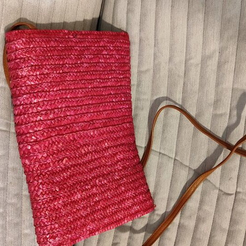 Fuchsia crossbody bag straw like new