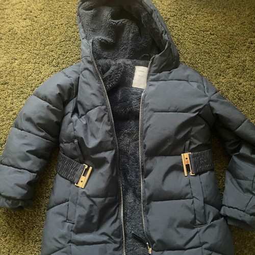 Girls' clothes size 1.28 like new, branded pack