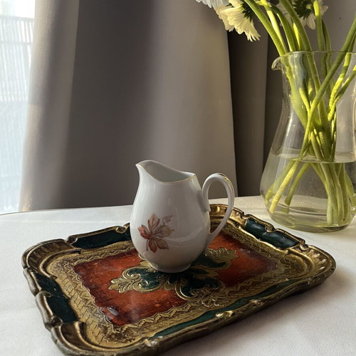 Vintage Italian Florentine wooden tray 25x18 cm used