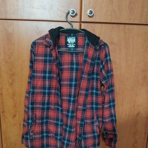 Losan striped shirt with hood size 16/168 like new, black and red
