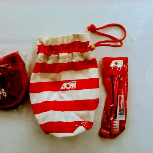 AOM Air Outr-Mer French Airlines Vintage Amenity Kit Business Class like new