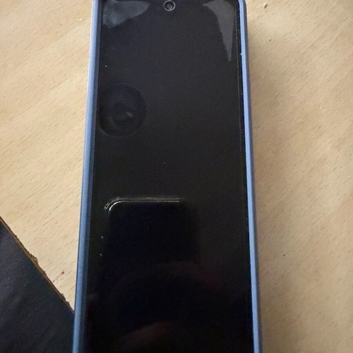 Samsung Fold 5 icy blue like new, 256GB, Dual SIM