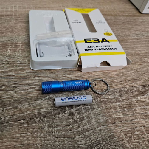 Skilhunt E3A EDC flashlight new, mini keychain AAA