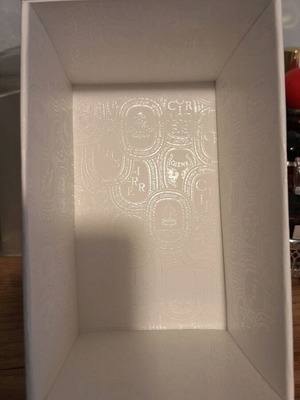Diptyque gift box new with lid