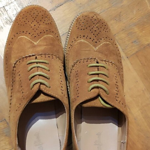 Camel suede oxford women's Vera Blum size 38 like new