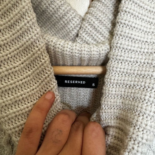 Reserved knitted sweater used, very soft, beige, size S/Medium