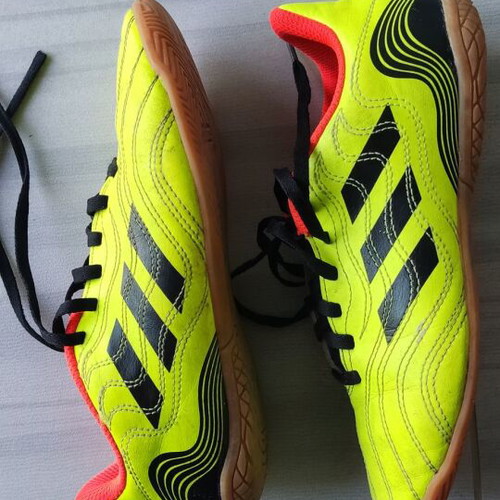 Adidas kids' football shoes size 36 used, yellow