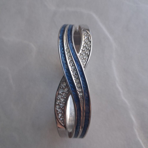Bracelet-bangle with rhinestones like new, blue and silver