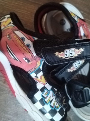 Children's sandals size 28 like new