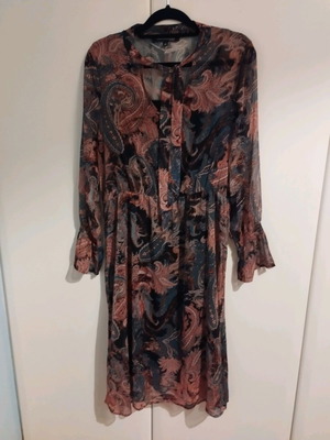Floral women's dress new, midi size 42 with transparency detail