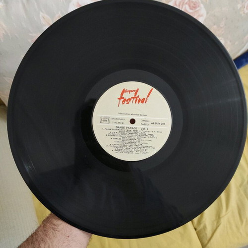 Dance Parade vol 3 vinyl like new, double record pop
