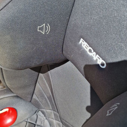 Recaro Monza Nuova ISOFIX and Giordani ISOFIX car seats used, pack of 2