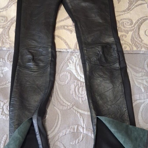 Leather pants used with elastic fabric back