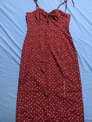Shein midi dress burgundy with white floral pattern, size S