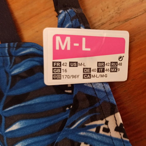 Nabaiji swim bikini Medium - Large new, black and blue