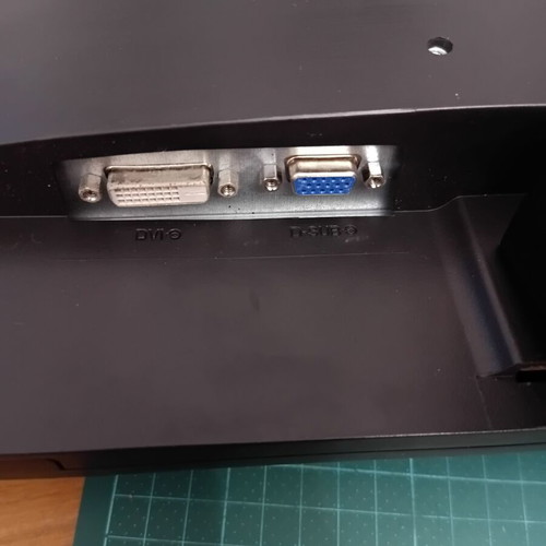 ViewSonic VA2261-2 monitor like new