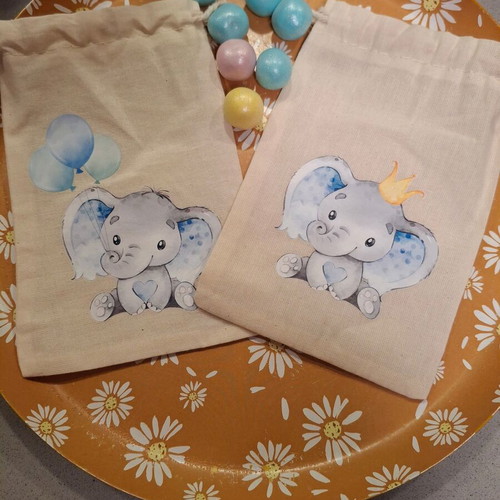Pouches like new, set of 2 with elephant design 10x15 cm