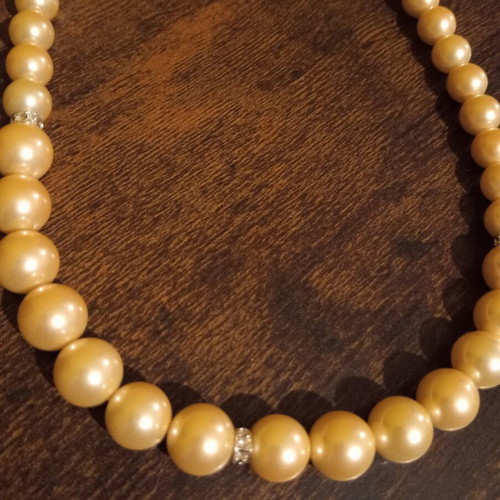 Marks & Spencer Faux Pearl Necklace new, beige and silver