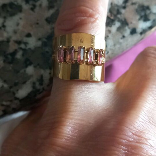 Faux adjustable ring like new