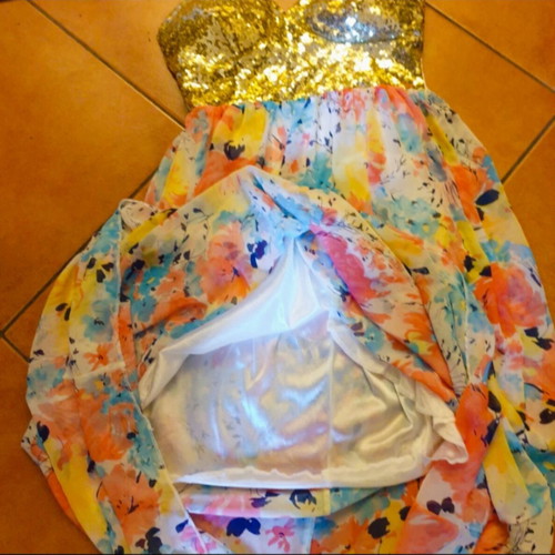 Dress with gold sequins size M/L like new