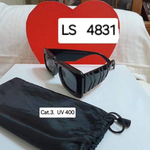 LS 4831 Women's Sunglasses like new, black, UV 400 protection