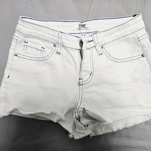 Girls' summer shorts bundle like new, 3 pieces, colorful