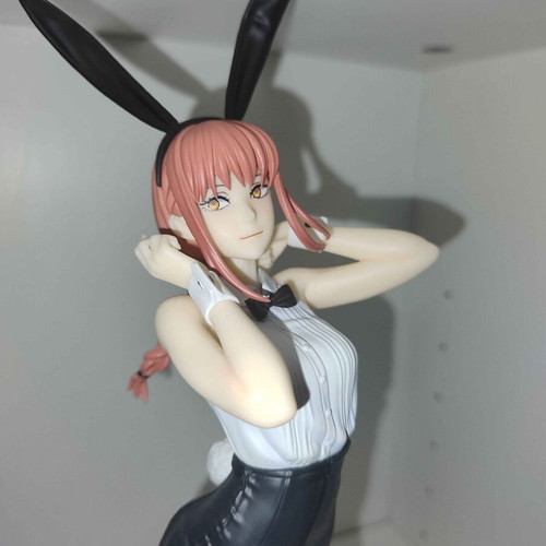 Makima Chainsaw Man BiCute Bunnies figure by FuRyu, 30 cm