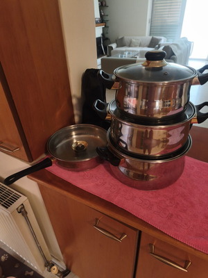 Empirestar stainless steel cookware set 22+26+28 cm pots and 25 cm pan with cheese grater gift