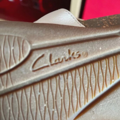Clarks leather sandals size 39 wide fit with strass, like new