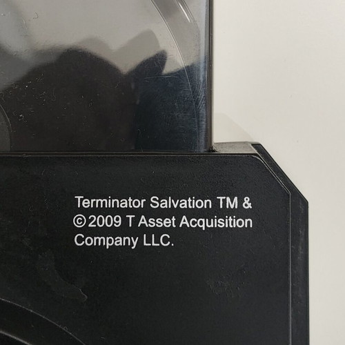 Terminator Salvation Blu-ray box set with T-600 Endoskeleton Skull Bust like new